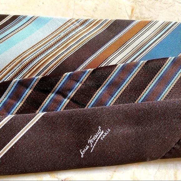 Vintage Louis Feraud Paris Tie - Picture 7 of 8